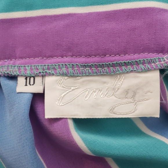 Women's skirt - Picture 2 of 3